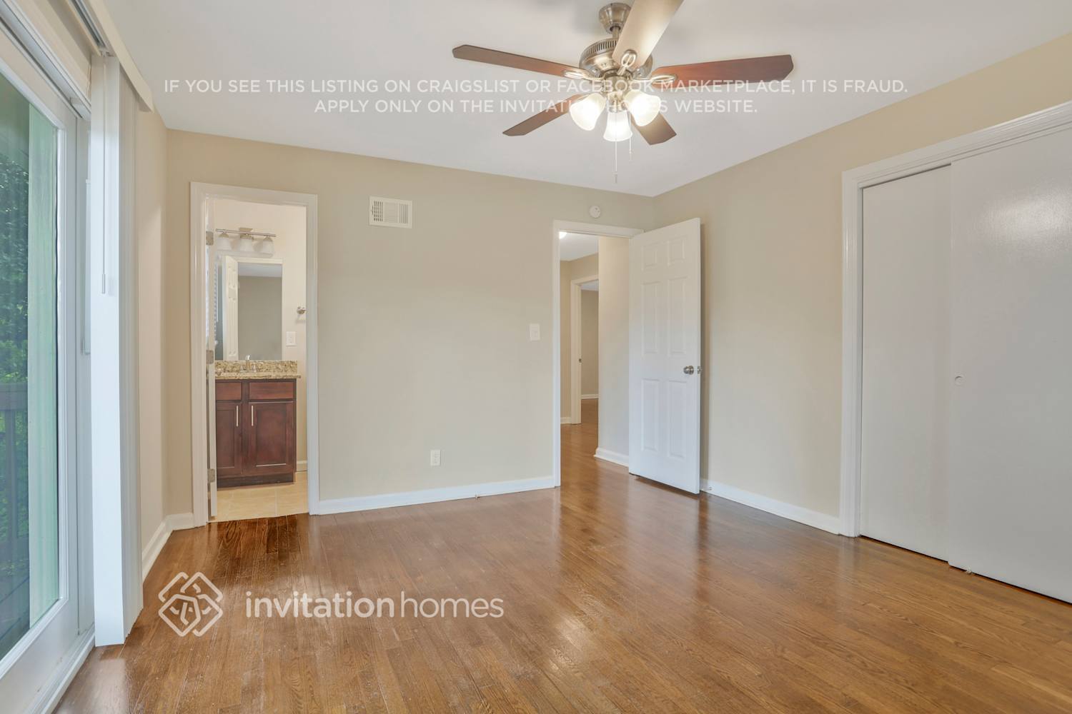 Building Photo - 705 Pinehill Dr