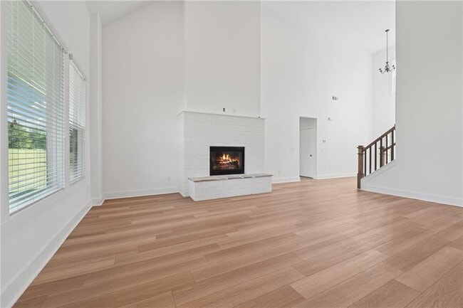 Building Photo - 2049 Chestnut Oak Trl
