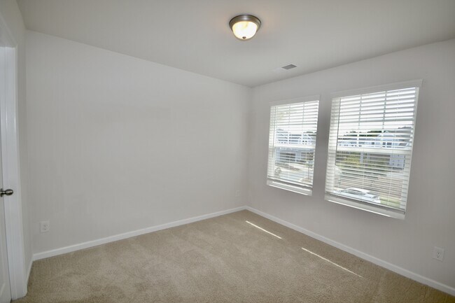 Building Photo - 1118 Glen Marley Dr