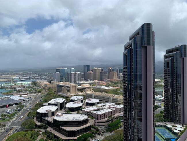 Building Photo - High Floor - Corner Unit - Ocean View - The Collection Condominium