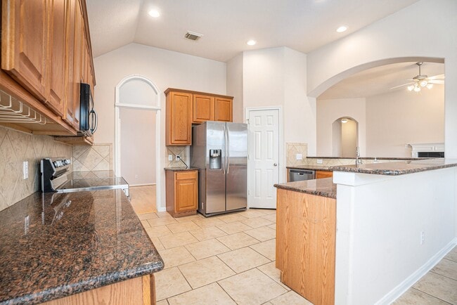 Building Photo - 2517 Flycatcher Cove Dr