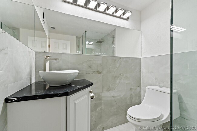 Building Photo - 624 Southwind Cir