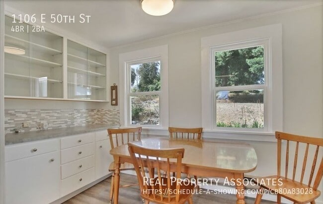 Building Photo - 1106 E 50th St