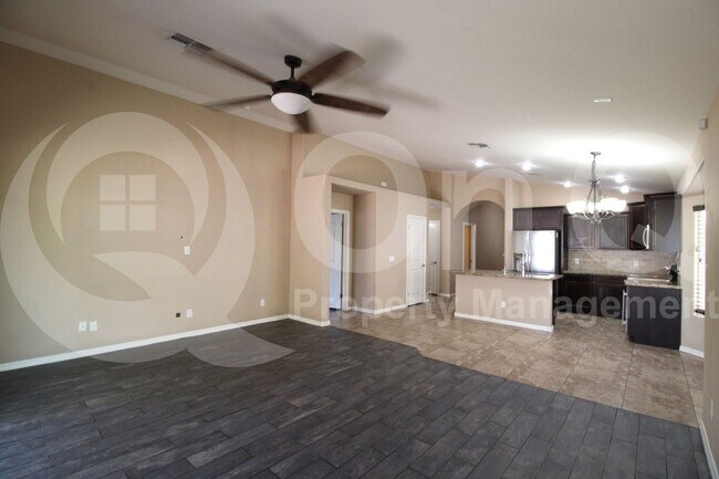 Building Photo - 5513 S 27th Dr