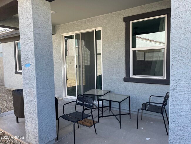 Building Photo - 17376 W Paraiso Ln