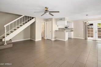 Building Photo - 13238 N 3rd Way