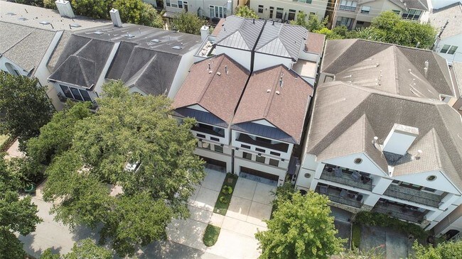 Building Photo - 6617 Minola St