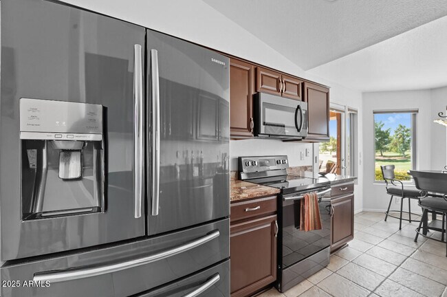 Building Photo - 19412 N 85th Dr