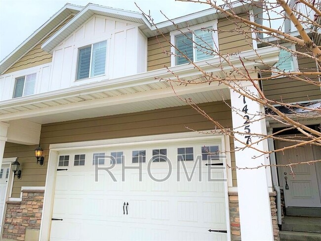 Building Photo - 14257 S. Sidehill Lane