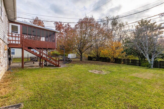 Building Photo - 3008 Tuscaloosa Ln