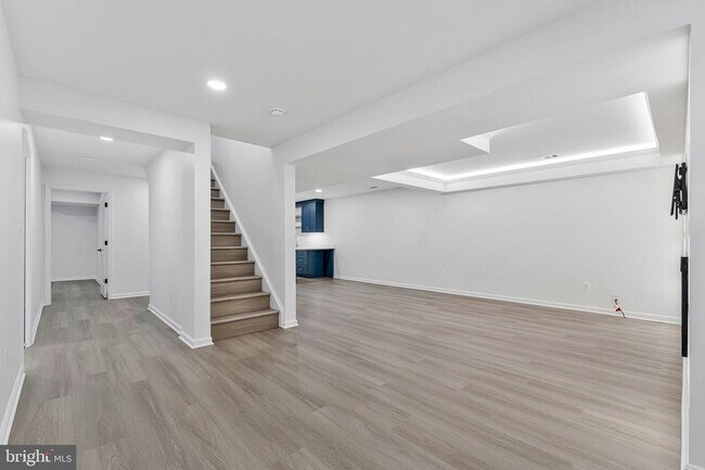 Building Photo - 7730 Falstaff Rd
