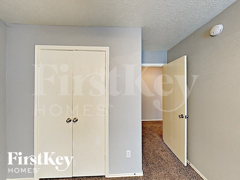 Building Photo - 20735 Dewberry Creek Ln