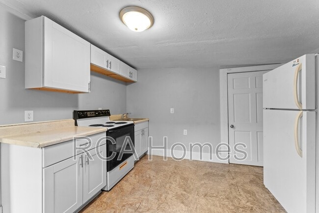 Building Photo - 1011 Dreier Pl