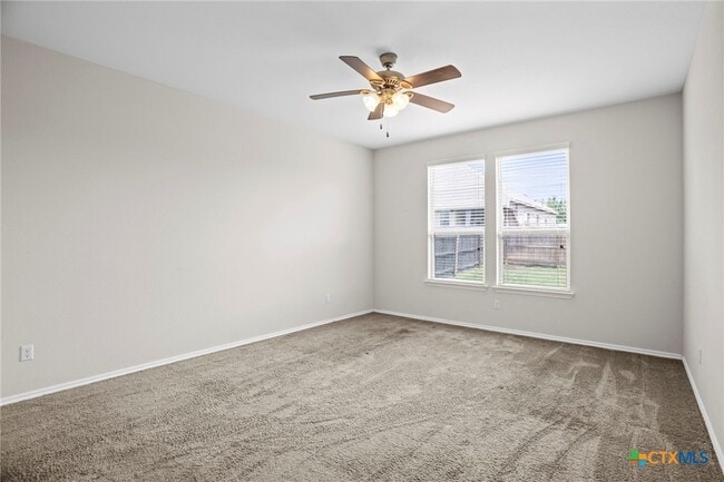Building Photo - 1203 Daffodil Dr