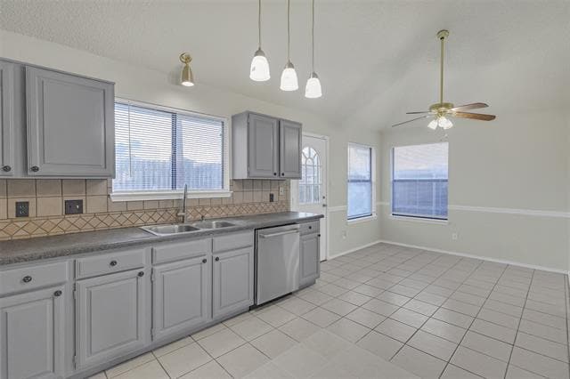 Building Photo - 2822 Fenwick St