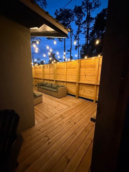 Building Photo - 742 Parklawn Ct