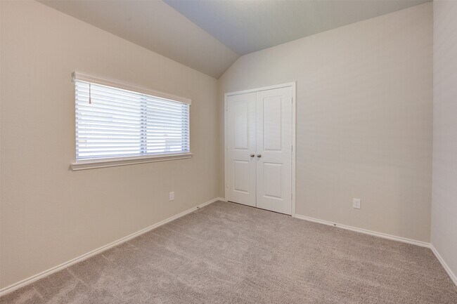 Building Photo - 32014 Quail Terrace Ln