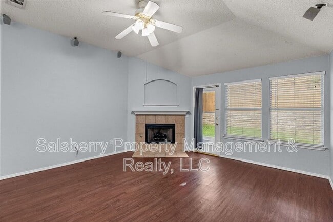 Building Photo - 4717 Barnhill Ln