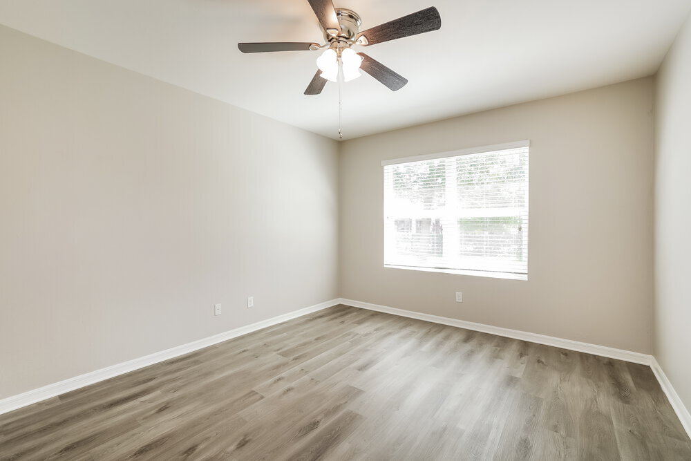 Building Photo - 21 SE 20th Pl