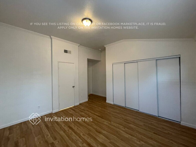 Building Photo - 456 Victory Ave