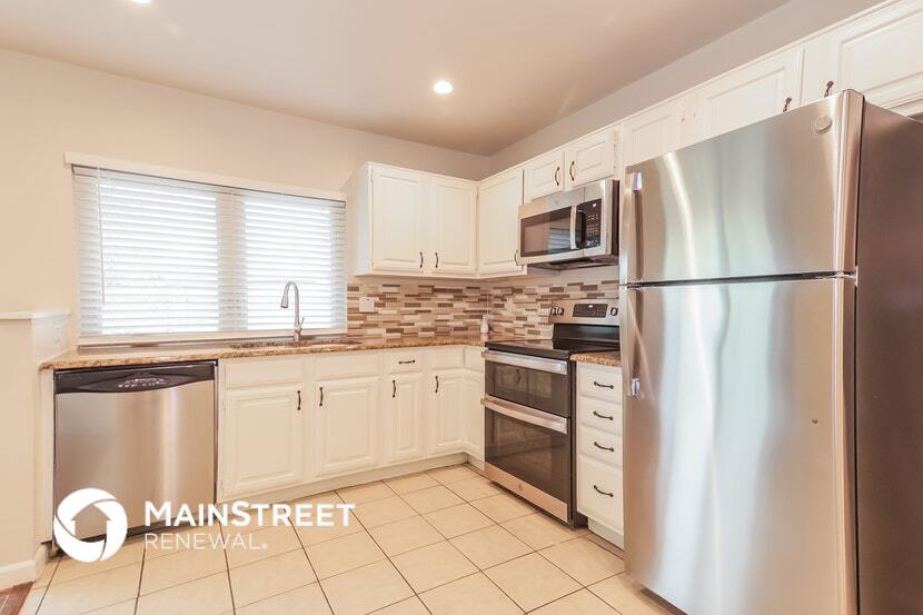 Building Photo - 18903 Platte River Way