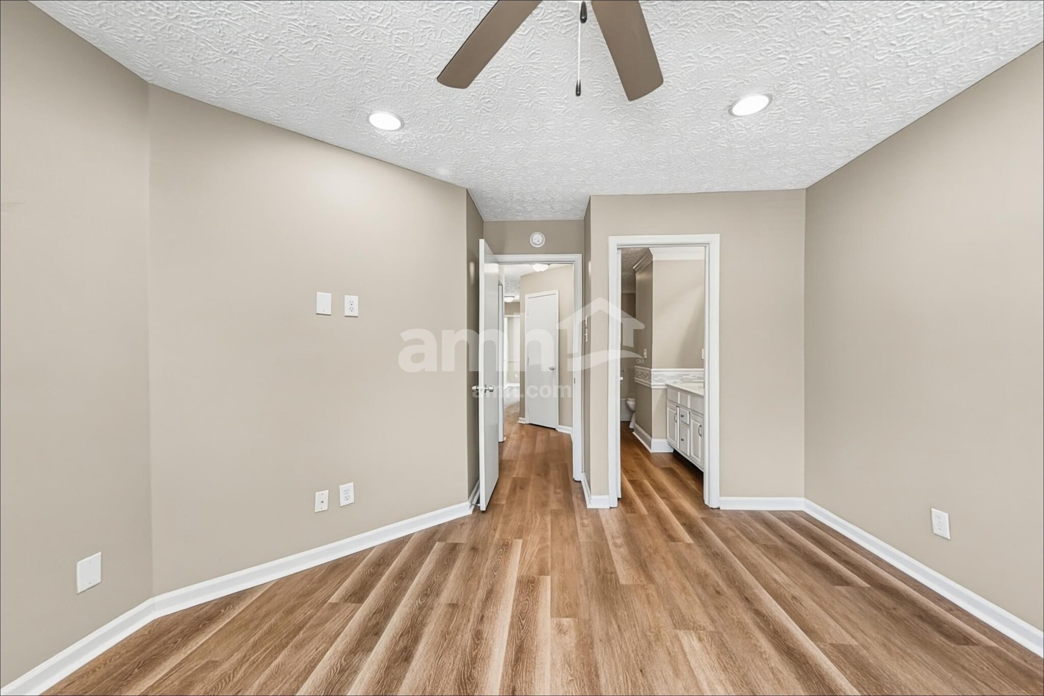 Building Photo - 6759 Stanhope Way
