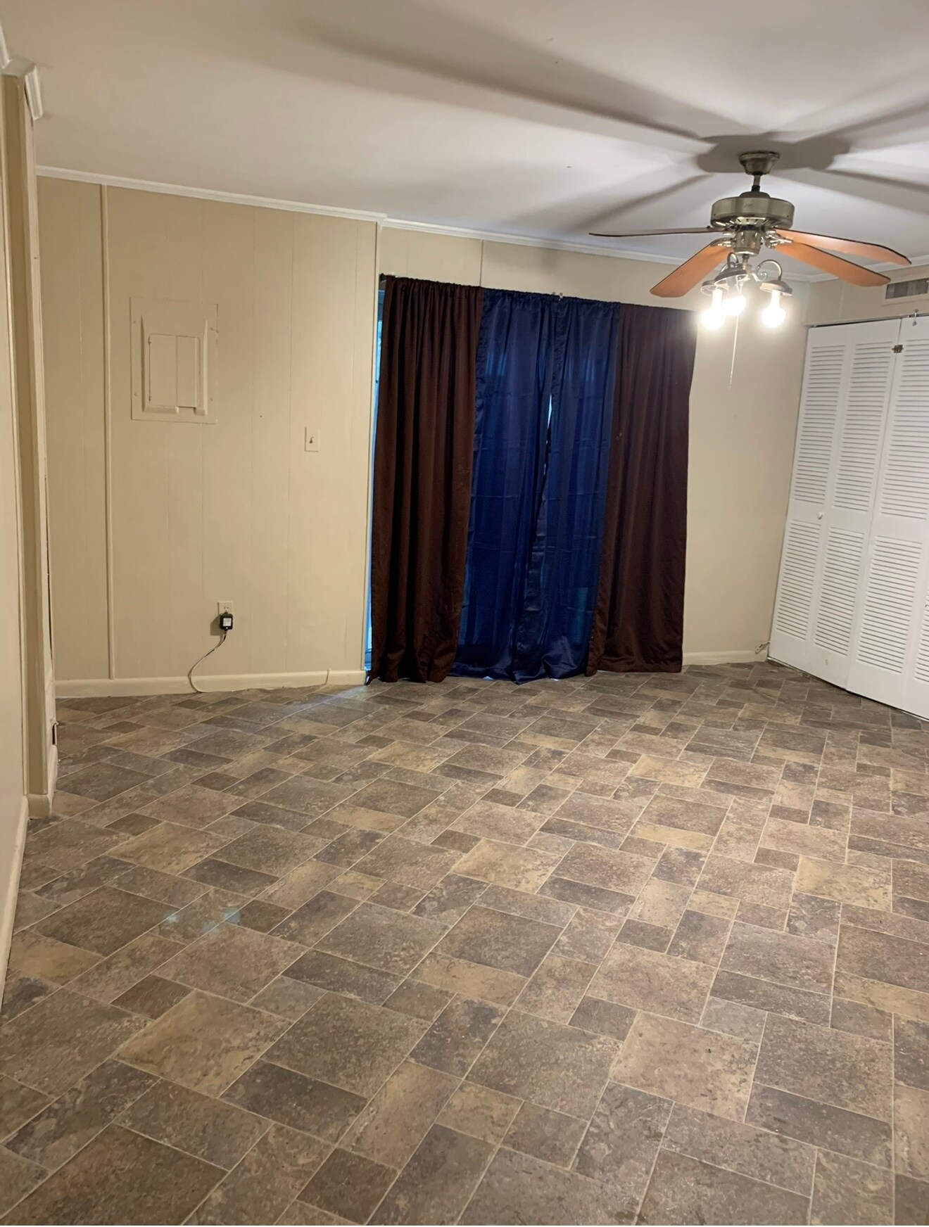 Building Photo - 62 Oakmont Dr