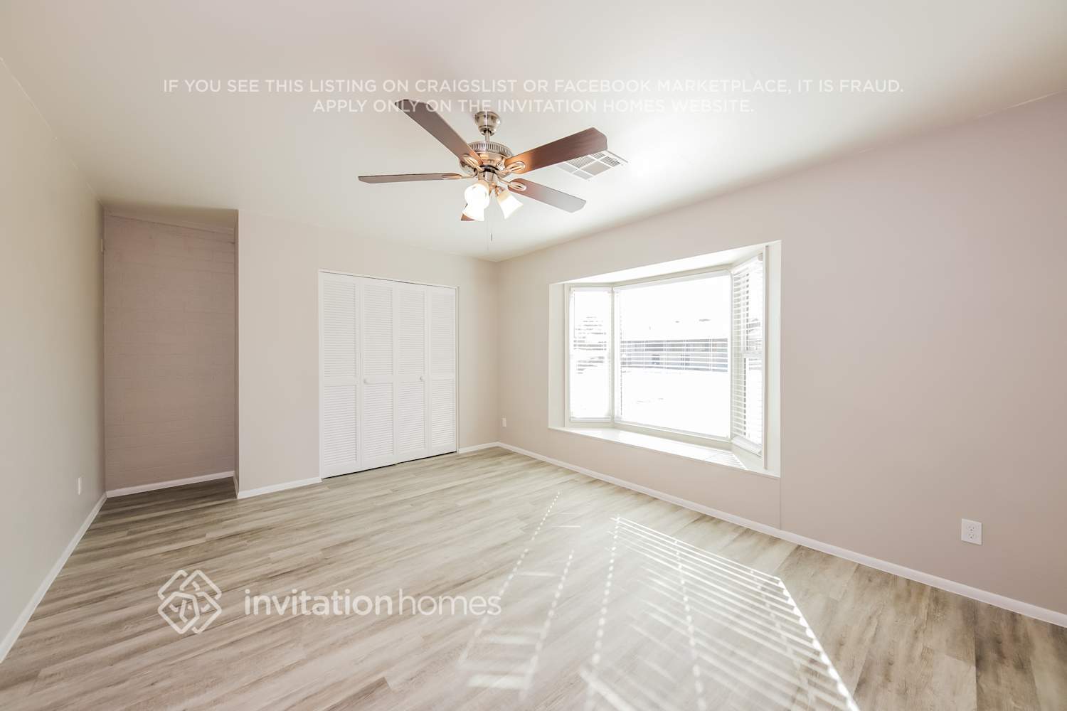 Building Photo - 4228 W Mission Ln