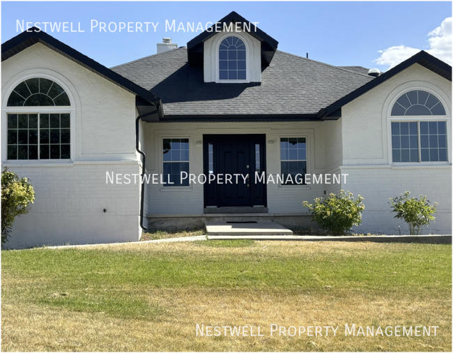 Building Photo - 353 Redberry Rd