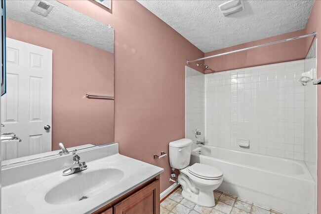 Building Photo - CLOSE TO I-95 & QUANTICO!