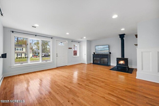 Building Photo - 108 Hamilton Ave