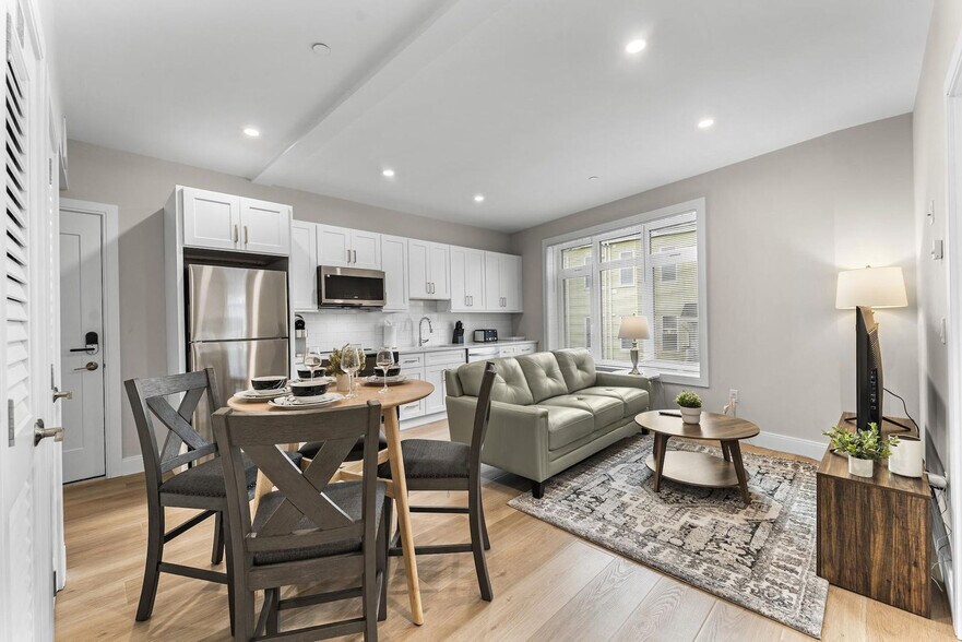 Building Photo - 394 McGrath Hwy