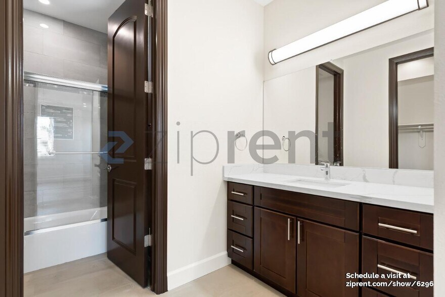 Building Photo - 28373 Lindly Ln