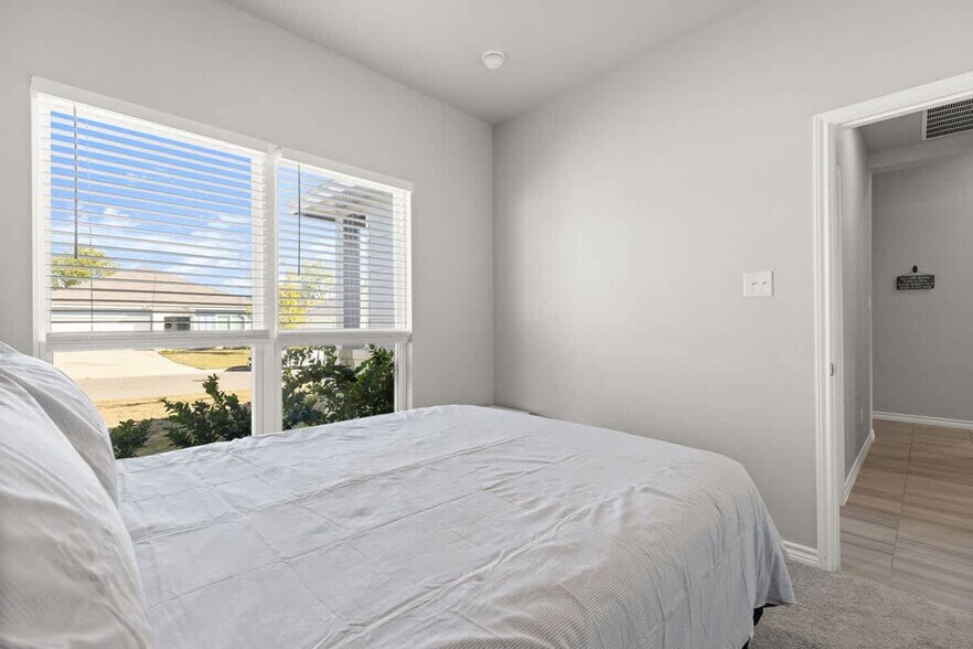 Building Photo - 1116 Monte Verde Dr