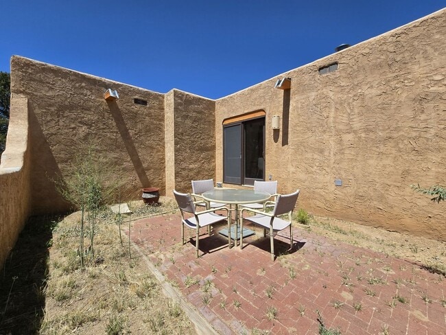 Building Photo - Turnkey Barranca Mesa Cul-de-sac Home