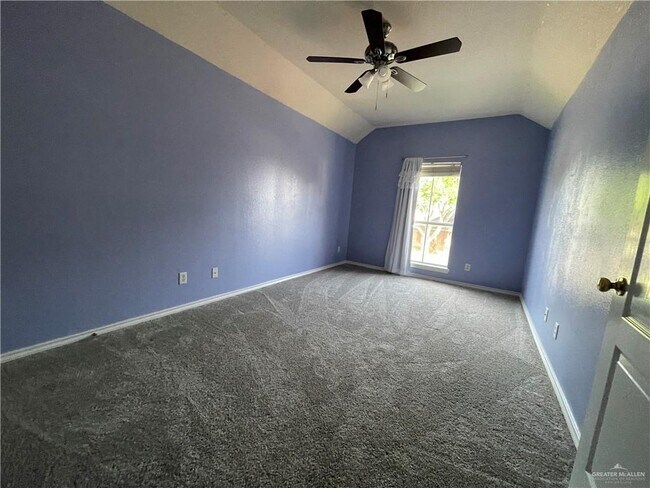 Building Photo - 22 Dove Ave