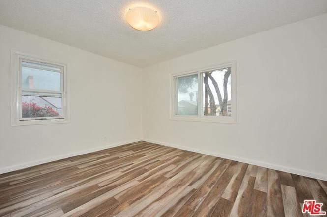 Building Photo - 2061 W 104th St