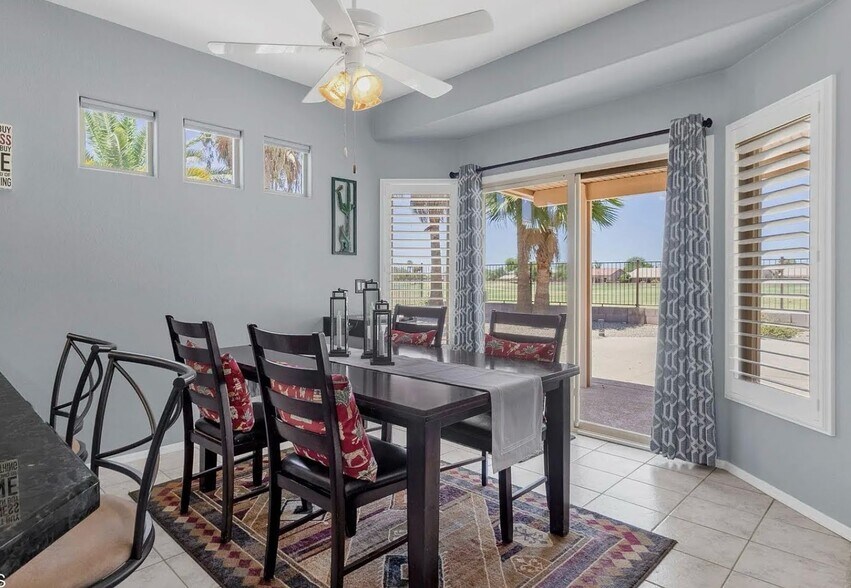 Building Photo - 1264 E Waterview Pl