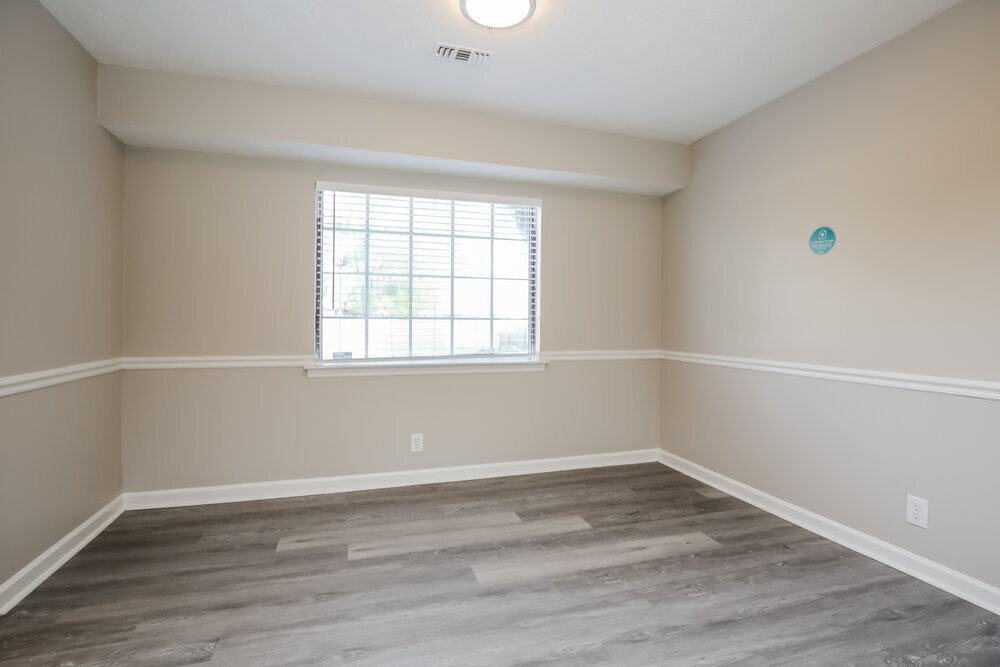 Building Photo - 209 Lexington Dr