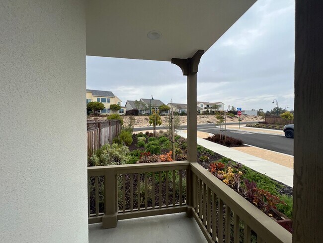 Building Photo - Sea Haven Single Family Home Coming Soon!!