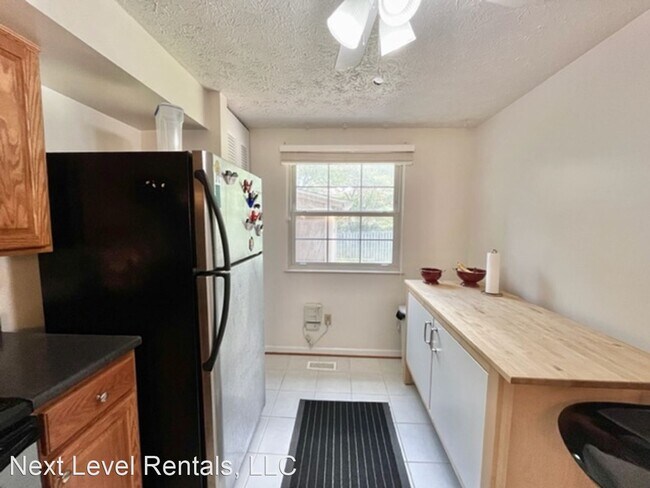 Building Photo - 3 br, 3.5 bath House - 7719 Eagles Head Court