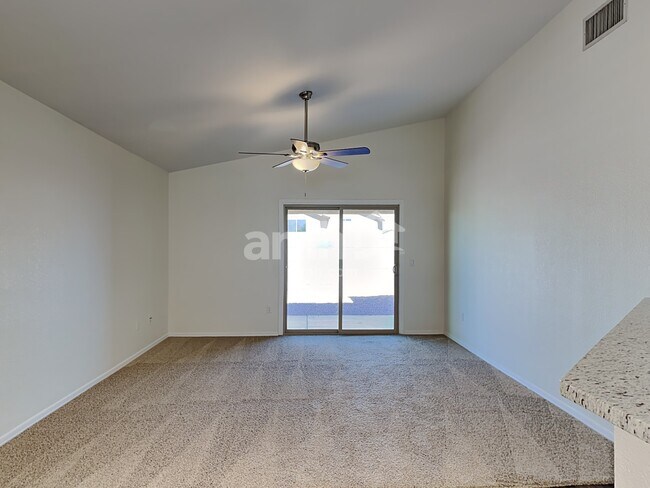 Building Photo - 7856 S Splinter Way