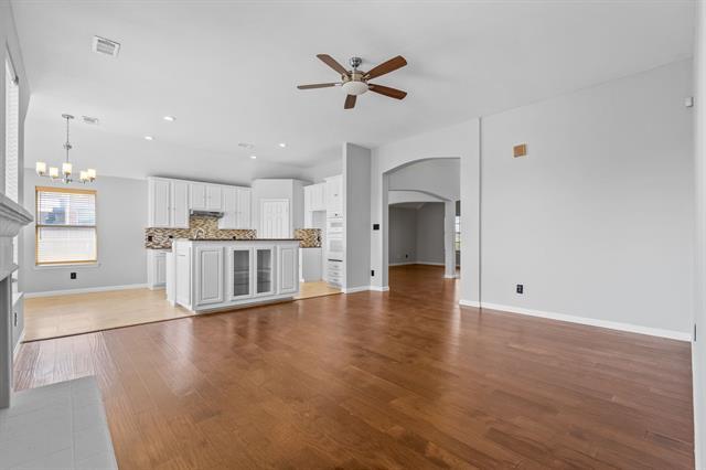 Building Photo - 1432 Hudspeth Dr