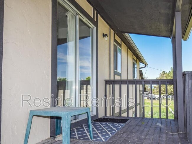 Building Photo - 301 1/2 West 500 North - 2