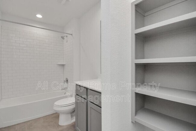 Building Photo - 4010 Elk Crk Ct