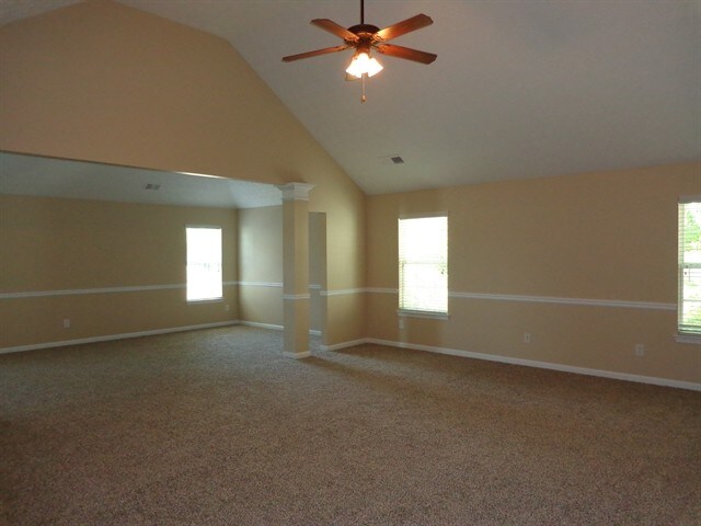 Building Photo - 3661 Morinda Dr