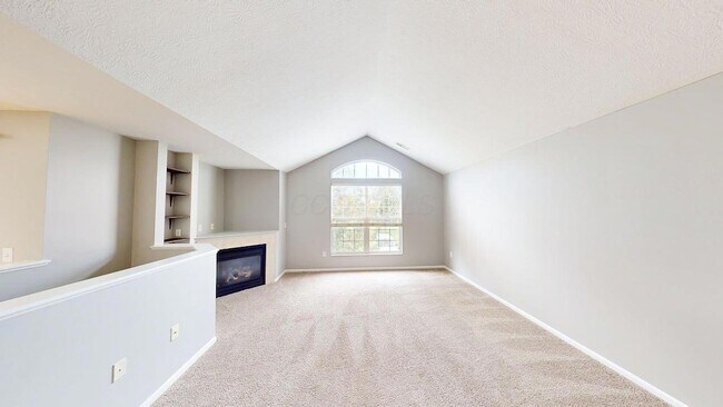 Building Photo - 5604 Vintage Pl