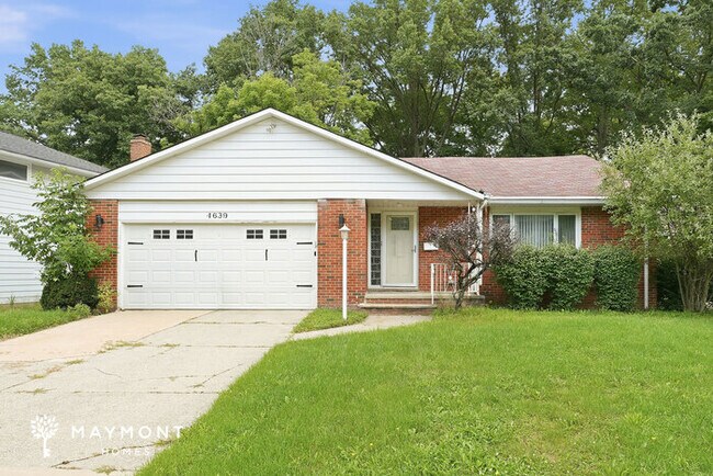Building Photo - Gorgeous 3-Bedroom South Euclid Home