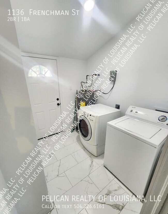 Building Photo - 1136  Frenchman St-