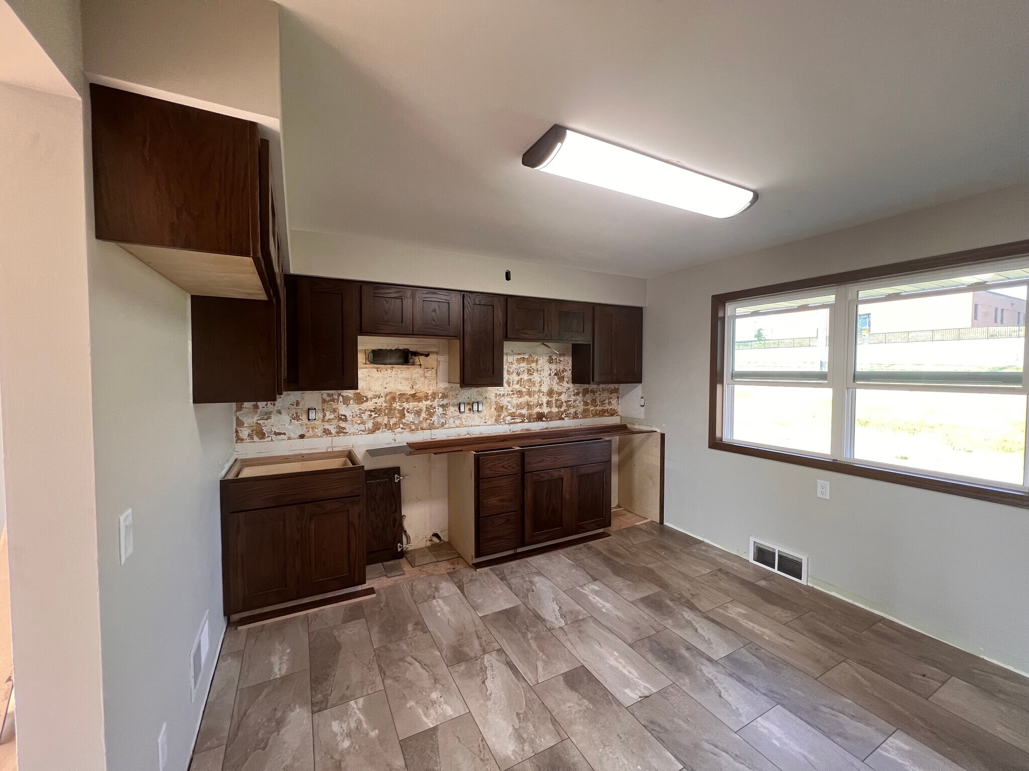 Building Photo - 110 Ridge Dr